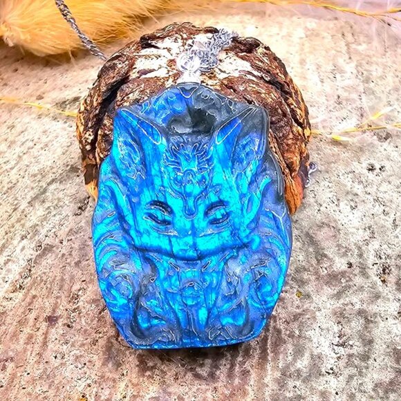 Nature Labradorite Carved Flashy Nine Tail Fox Pendant Necklace - Picture 1 of 10
